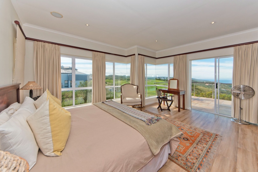 4 Bedroom Property for Sale in Pezula Golf Estate Western Cape